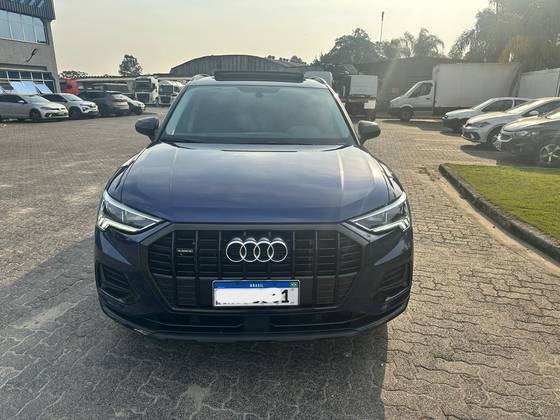AUDI Q3 2.0 40 TFSI GASOLINA PERFORMANCE QUATTRO TIPTRONIC